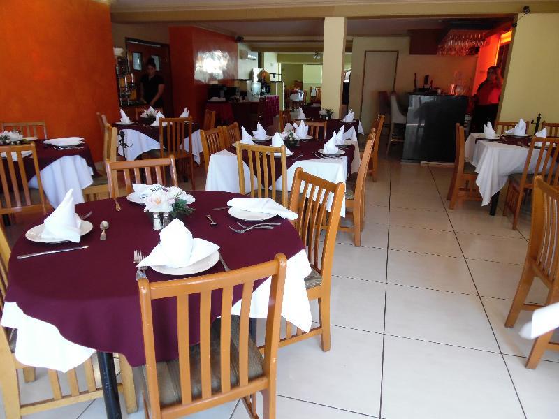 Baja Hotel 4*
